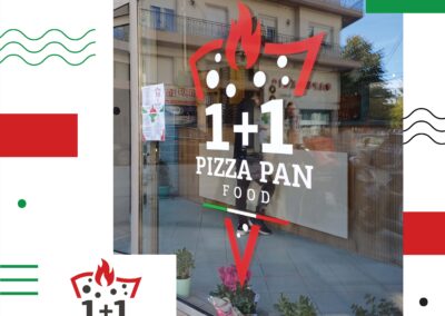 Κοπτικό αυτοκόλλητο βιτρίνας